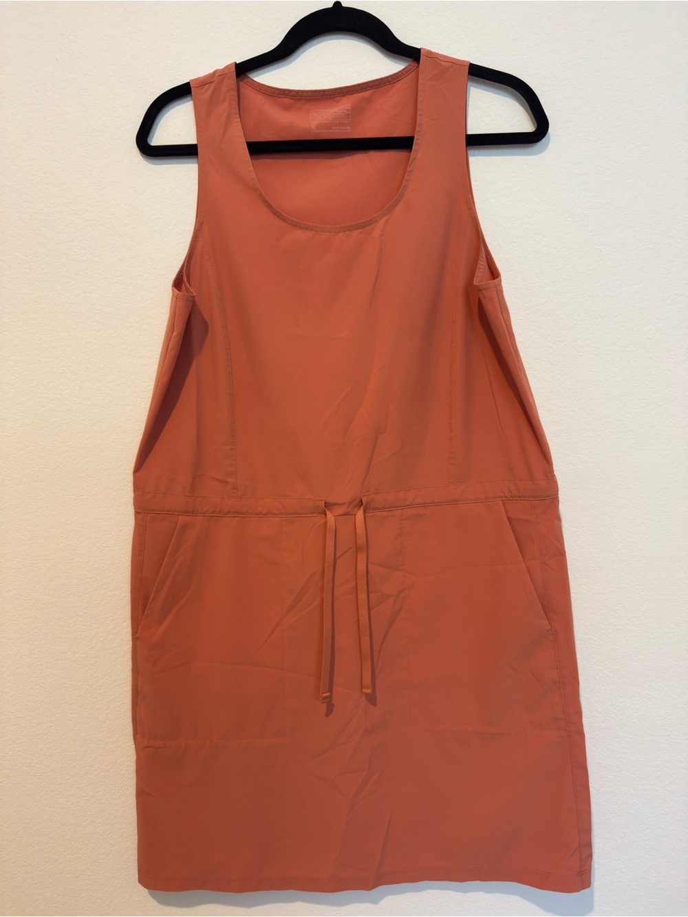 Patagonia Fleetwith Belted Performance Orange Lightweight Dress Hiking Travel
